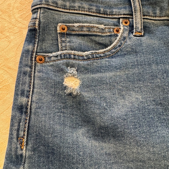 GAP Straight Leg High Rise Jeans - Size 27 | Like New - Picture 6 of 7